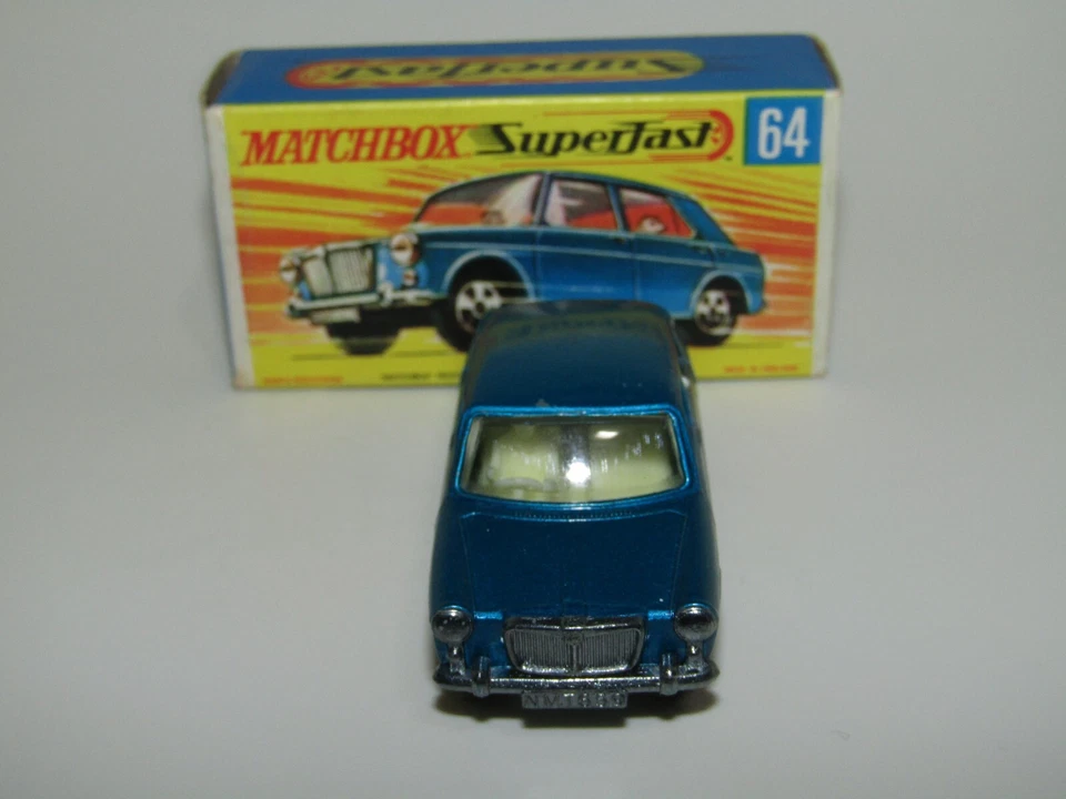 Matchbox Superfast Nº 64 M.G. 1100 radios cuadrados pequeños muy raros nuevo en caja Foto 3 de 4