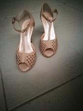 2 paia di Scarpe da donna misu…