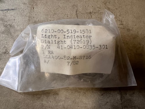 DIALIGHT 41-0410-0835-301 PANEL INDICATOR LIGHT 41410-835-102 6210-00-519-1581 - Picture 13 of 13