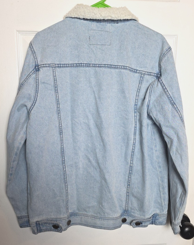 Yellowstone Dutton Ranch Size Large Denim Cowboy … - image 4