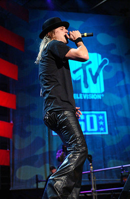 Kid Rock at Ramstein Air Base in Germany Saturday Dec 8 for United- Old Photo 13