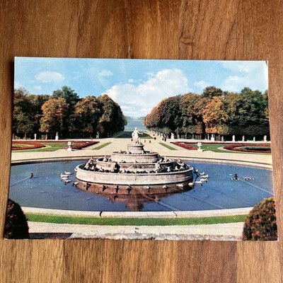 Postcard Cpa - La Chateau De Versailles - Le Bassin De Latone