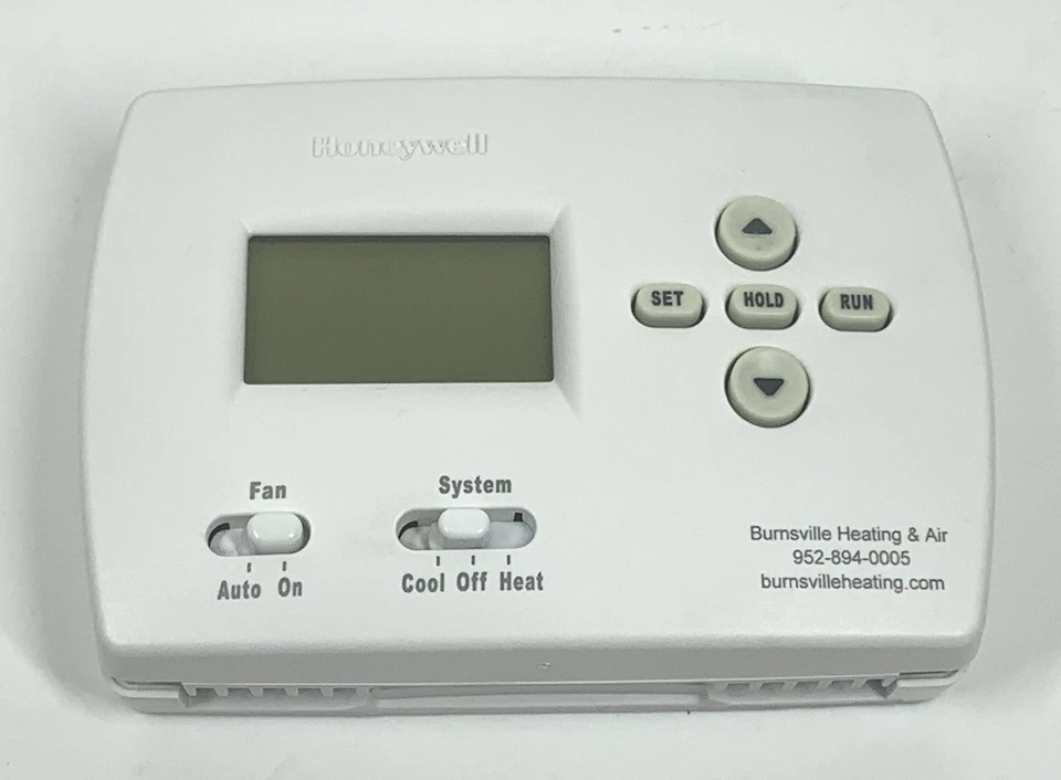 Honeywell Pro 4000 5 2 Day Programmable Thermostat TH4110D1007 Electric Or Gas - Image 2 of 4