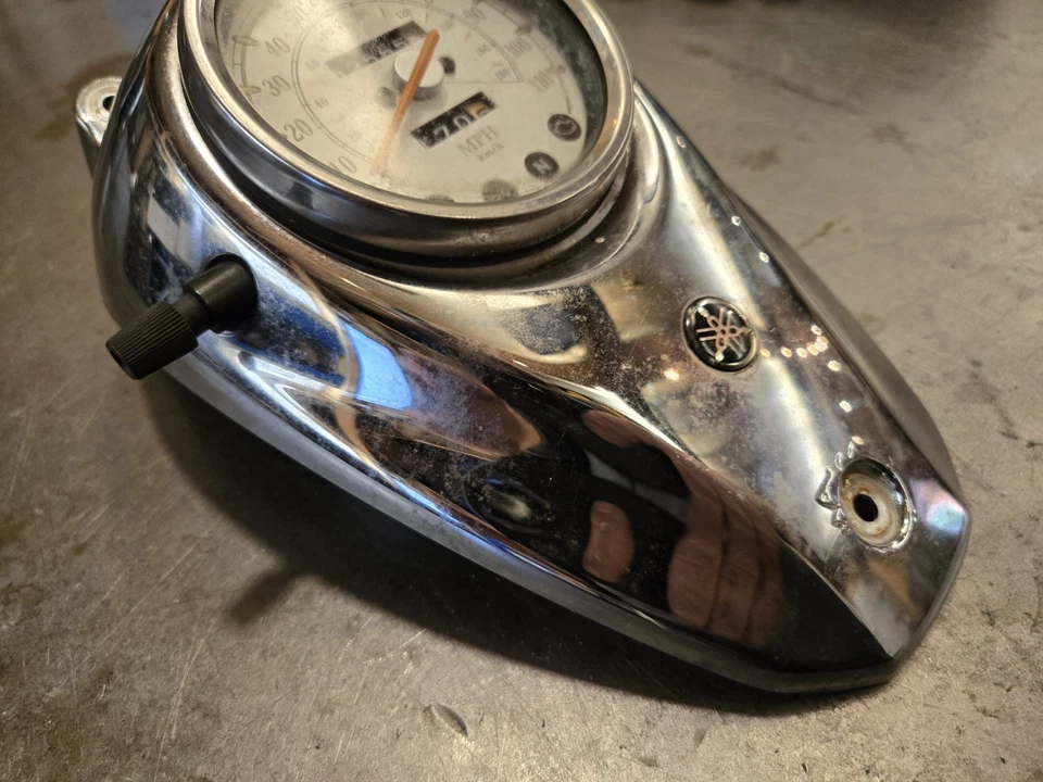Medidor de cluster 2008 Yamaha V Star 650 Instrament - Imagem 4 de 4