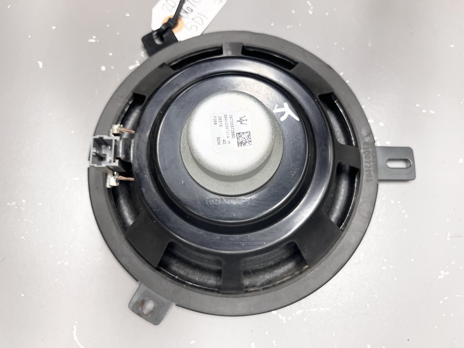 Maserati Levante 2017-2020 REAR+LEFT Speaker