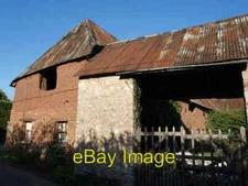 Photo 6x4 Edginswell Farm A closer view of the farm buildings shown in [[ c2007
