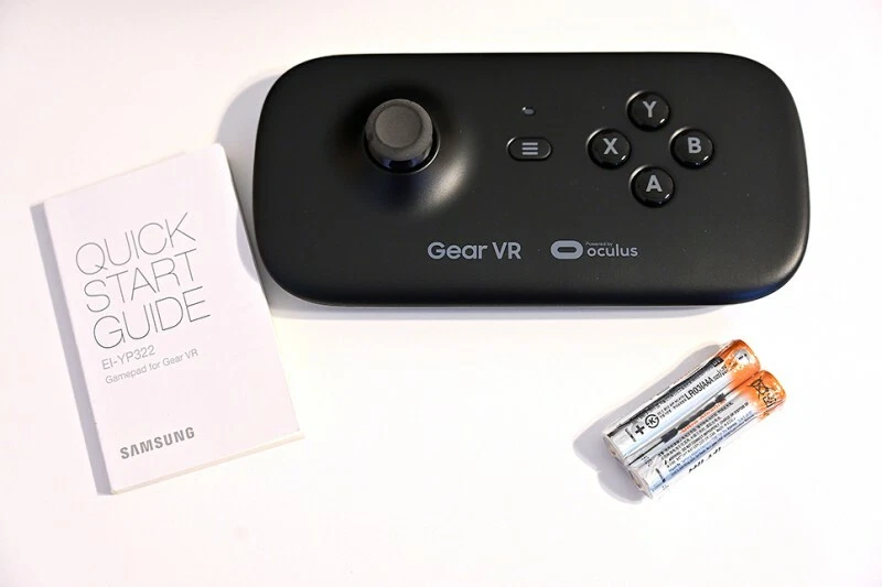 Samsung Gamepad for Gear VR Oculus Remote Controller EI-YP322 Bluetooth - Image 3 of 3