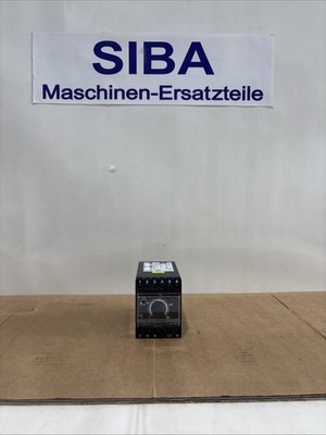 JUMO 701130/0253-001-08/205,245,056 Temperature Controller