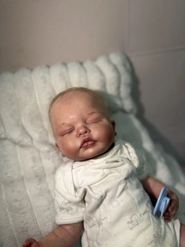 Bambola Reborn - Immagine 3 di 4