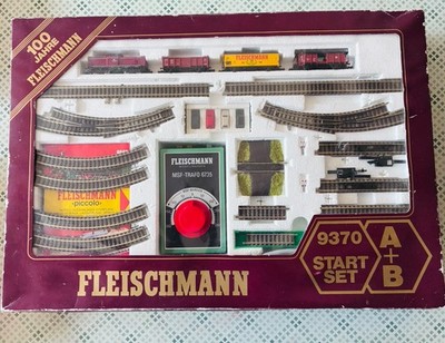 Fleischmann 9320 A+B Spur N Piccolo Startzug Set 100 Jahre Ed funktionstüchtig selten