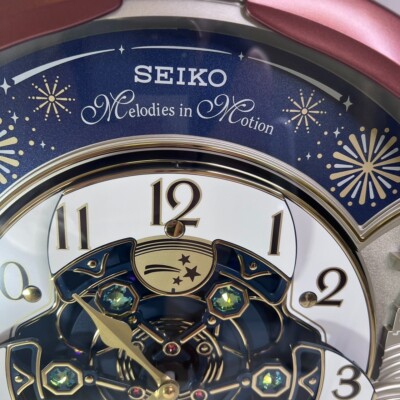 SEIKO RE601B Wall Hanging Analog Clock 52 Melody Songs 30th