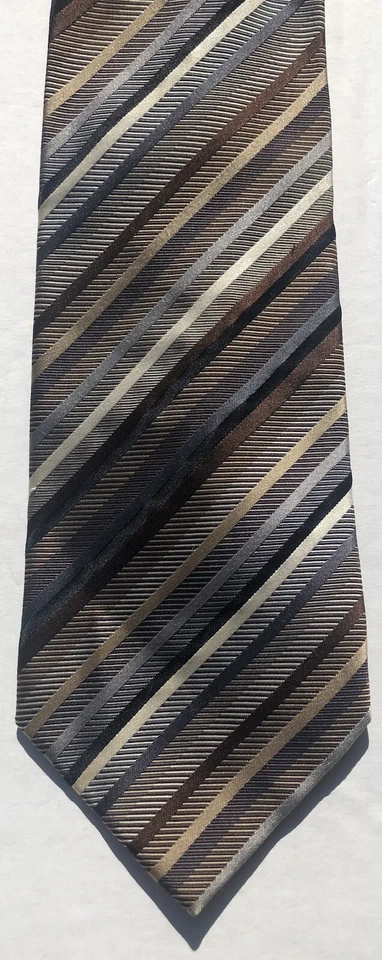 Gravata Dockers 100% seda feita à mão preta marrom cinza prata branco bege 60" - Imagem 4 de 4