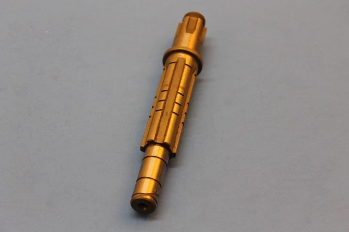 NOS YAMAHA IT125 IT175 YZ100 YZ125 1977-1981 DRIVE AXLE 1W1-17481-00-00 - Image 2 of 4