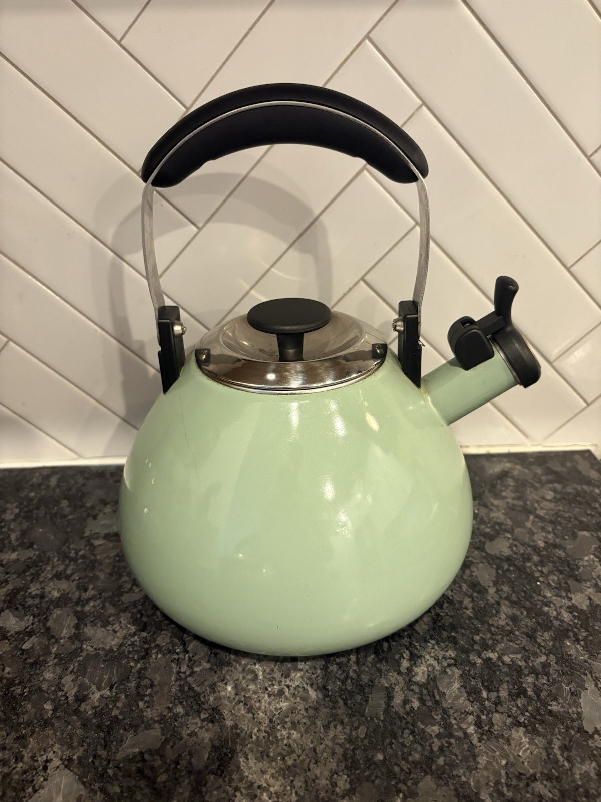 Kettle Stove Top Retro Kitchen
