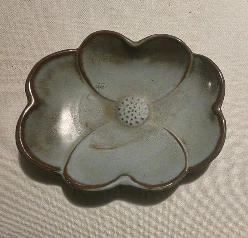 Vintage Frankoma Pottery Dogwood Soap Dish 204 in Prairie Green