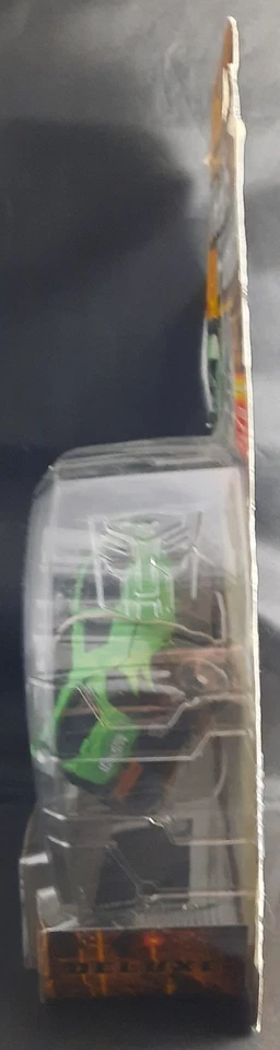 HASBRO Transformers HUNT FOR THE DECEPTICONS Tuner Skids NEU - Bild 2 von 4