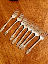 1847 ROGERS BROS FIRST LOVE 8 SALAD FORKS SILVERPLATE