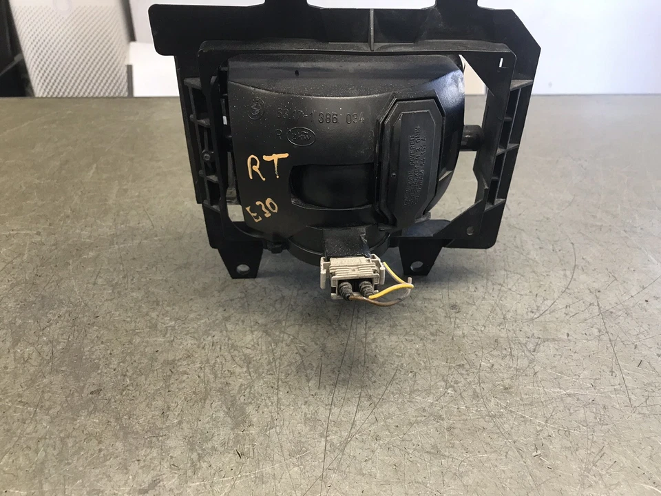 Оригинальная противотуманная фара для правой стороны BMW 318i 318is 325i 325is E30 1989 1990 1991 годов выпуска - Изображение 3 из 4