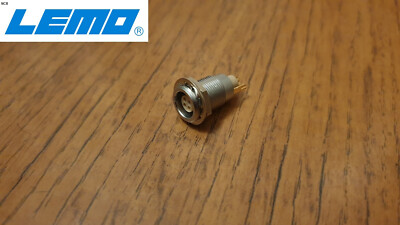 Lemo Rundsteckverbinder 4 Kontakte Panelmontage Socke Buchse IP50 ENG.0B.304.CLL