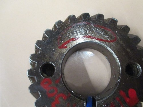 FERGUSON TO-20 CRANKSHAFT Z120H300, #1750284M1 GEAR USED ORIGINAL GOOD CONDITIO - Picture 2 of 6