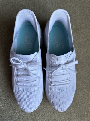 Skechers Women's Martha Stewart Slip-ins Ultra Flex 3 Sneakers Size 9.5 White