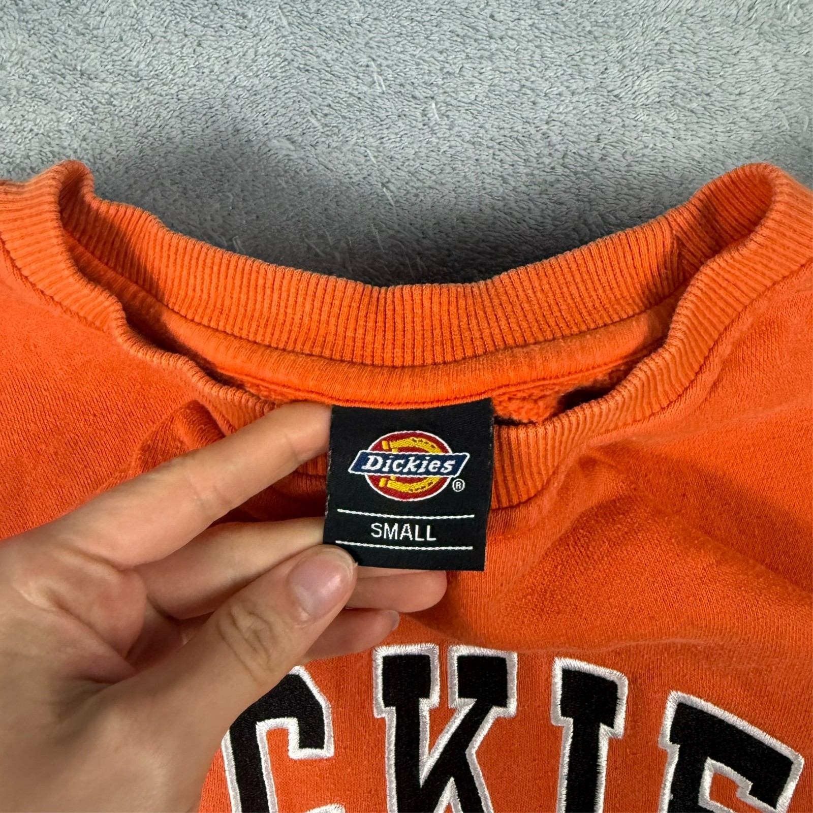 Vintage Dickies 2000's Y2K Orange Spellout Oversized Small Pullover Sweatshirt image 5