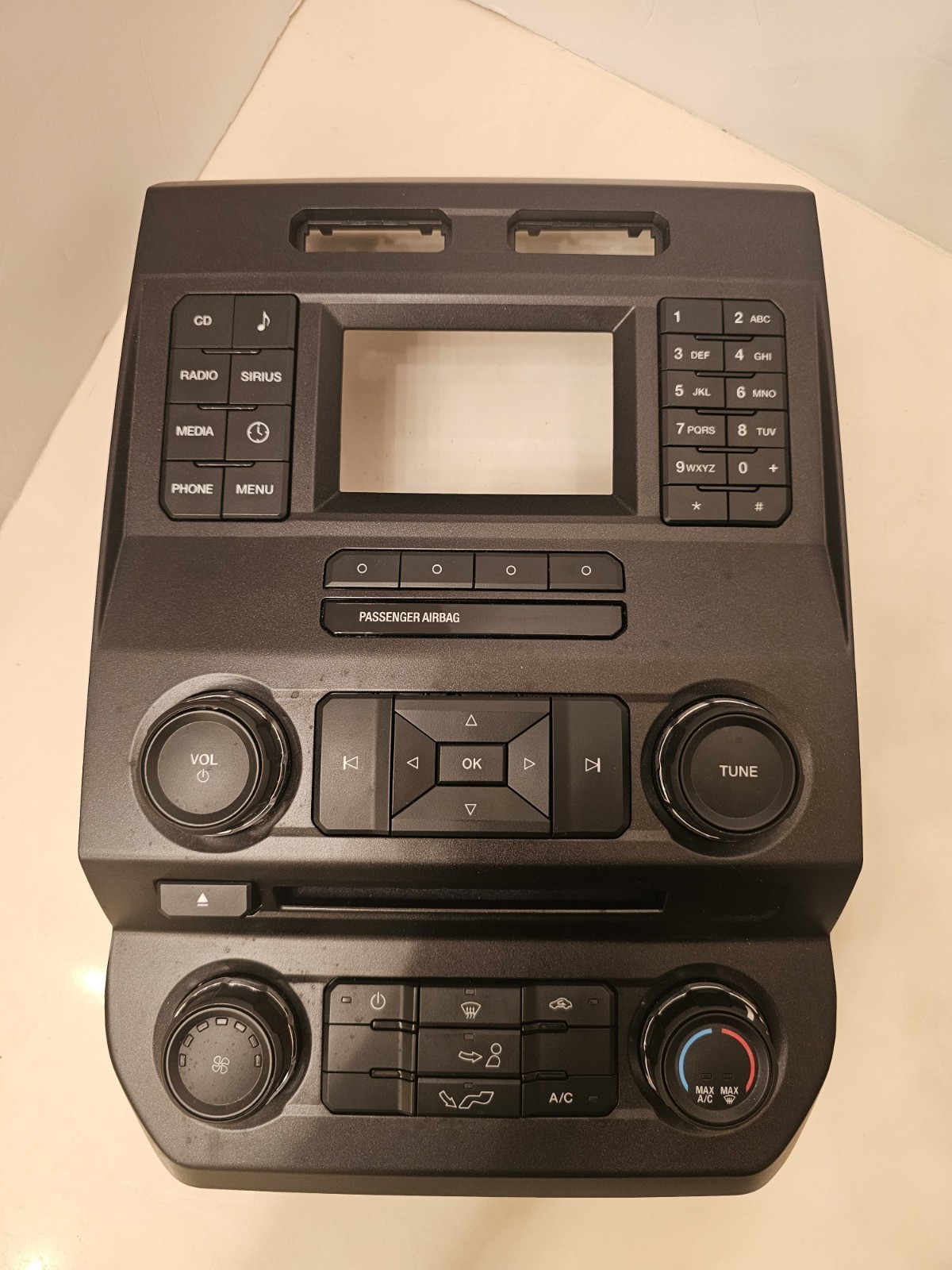 2015-2017 Ford F150 Pickup Hl3T-18E243-BSB Black Temp And Media Climate Control 
