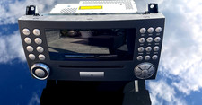 Mercedes Radio SLK R171  A1718200086 /MF 2410 /Top-Zustand