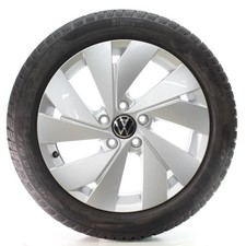 VW Golf 8 VIII CD1 CG5 Winterräder Belmont Pirelli 205/50R17 DOT25 5H0601025B