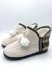MUK LUKS Amira Womens Slipper Booties L 9-10 Ivory Fair Isle Pom Pom Faux Fur
