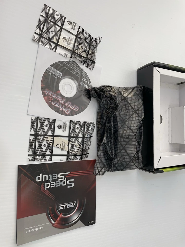 ASUS NVIDIA GeForce 210 1GB DDR3 EN210 SILENT/DI/1GD3/V2(LP) GPU - New - Image 4 of 4