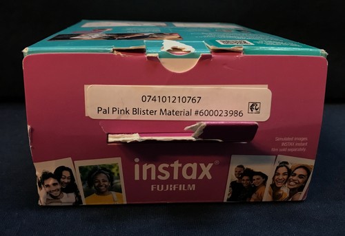 Fujifilm Instax Pal Digital Camera - Palm-sized camera powder pink - Picture 5 of 6