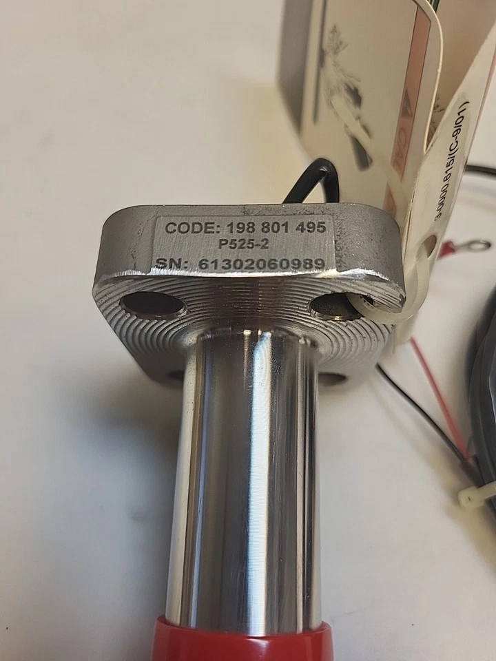 NEW GF Signet P525-2 Metalex Flow Sensor, 1.25-12" Pipe, 198 801 495 - Image 3 of 4