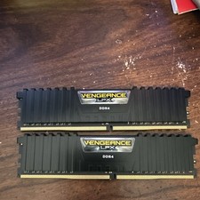 Corsair Vengeance LPX 16GB 2x8GB 3000MHz DDR4 DIMM Non-ECC CMK16GX4M2B3000C15