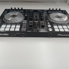 Pioneer DDJ-SR2 Serato Controller