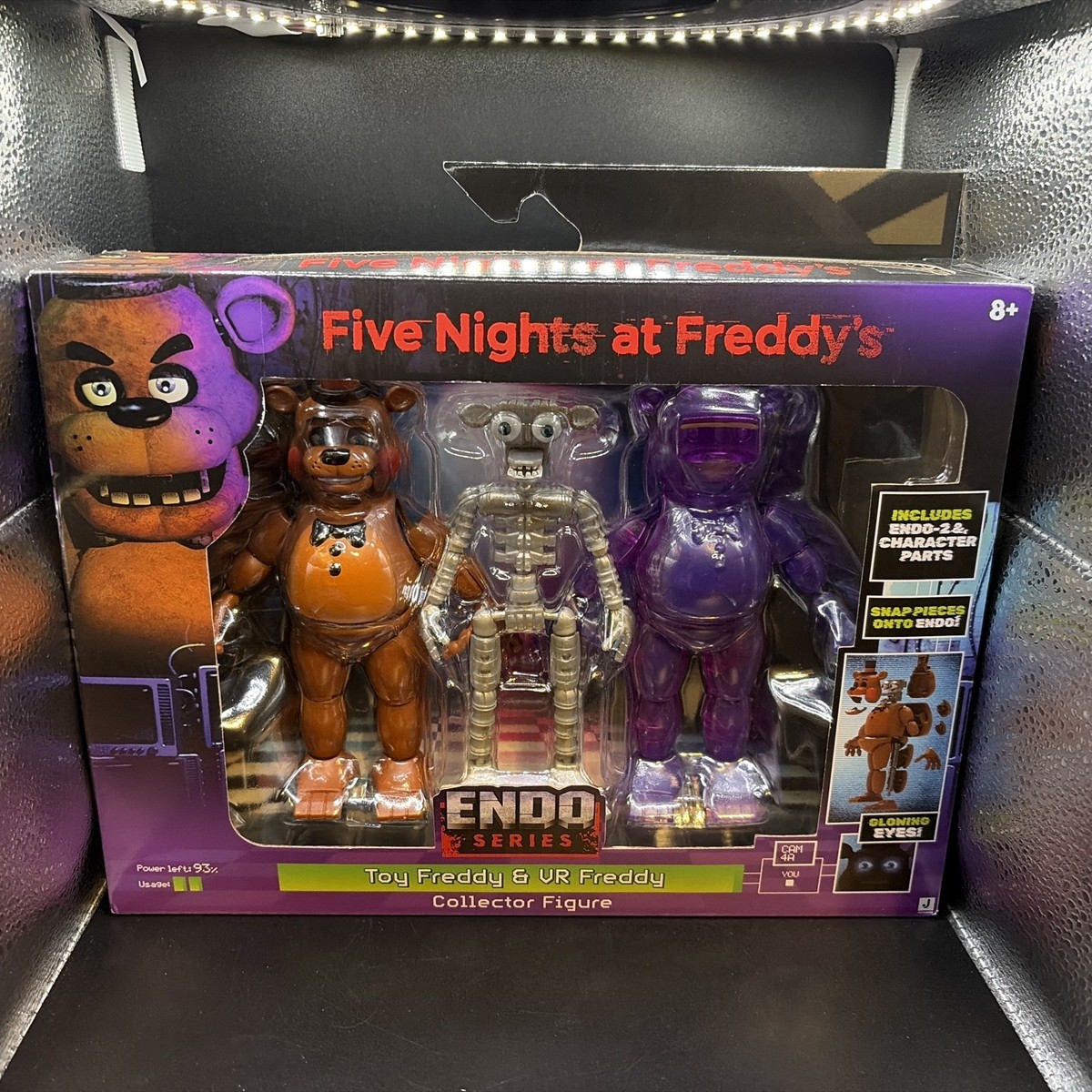 Five Nights at Freddy's Endo Series Toy Freddy & VR Freddy