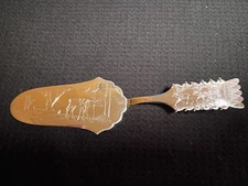 Scandinavian 830 Silver Raindeer Winter Scean Pie Server