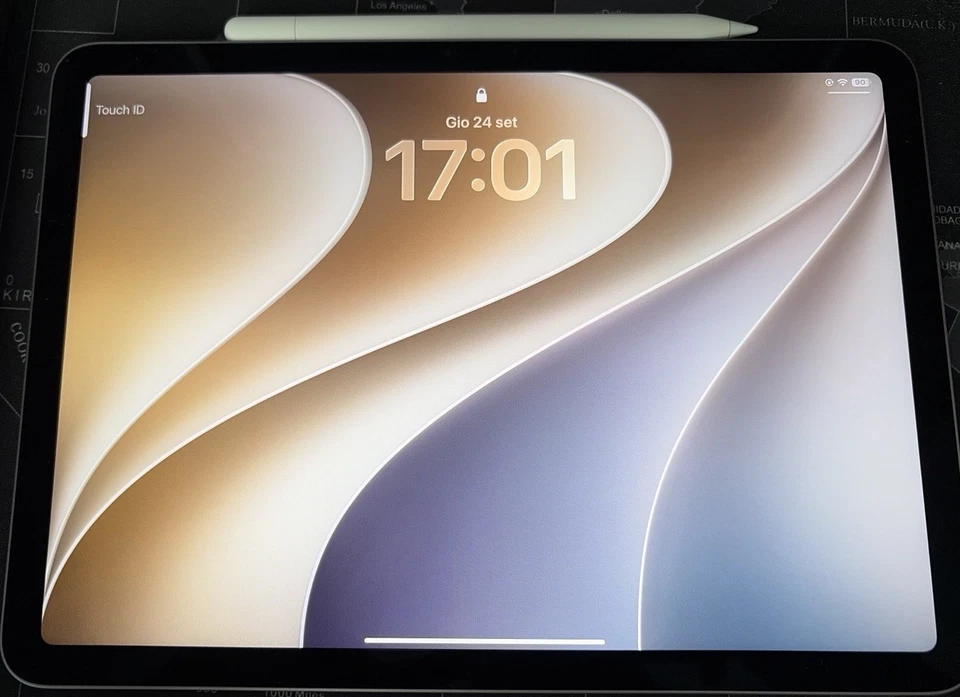 Apple iPad Air 11-inch (M4) · 128GB · Wi-Fi, foto 1 di 4
