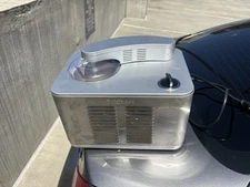 Cuisinart ICE-50BC Supreme Ice Cream Maker Machine   . No white mix piece