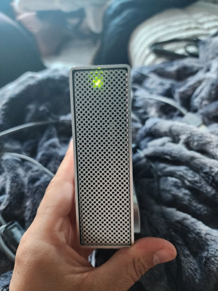 Fandom Drives GreenDrive External Hard drive 1tb Model GD1000EU - Image 2 of 4