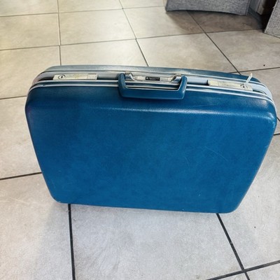 RARE Vintage Samsonite Sentry Hard Case Suitcase Blue With Key