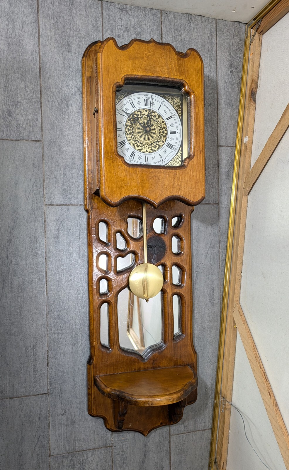 Vintage Rustic Carved Pine Wood Pendulum Chime Quartz Wall Clock