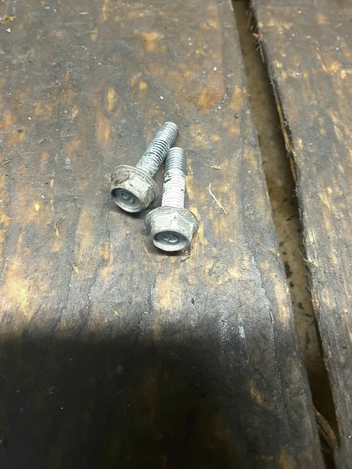 92-98 1992 Yamaha XJ 600S OEM arranque pernos de montaje hardware  Foto 2 de 4