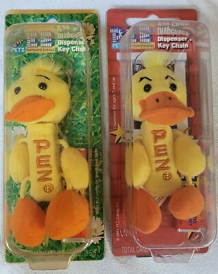 2 PEZ Candy Dispenser & Key Chain Plush Petz Barnyard babies Duck 4'' MIP Easter