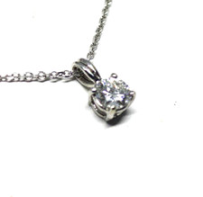 DIAMOND E COLOR, VVS 1 CLARITY 0.45 CARAT NECKLACE ON 14 K WHITE GOLD PENDANT
