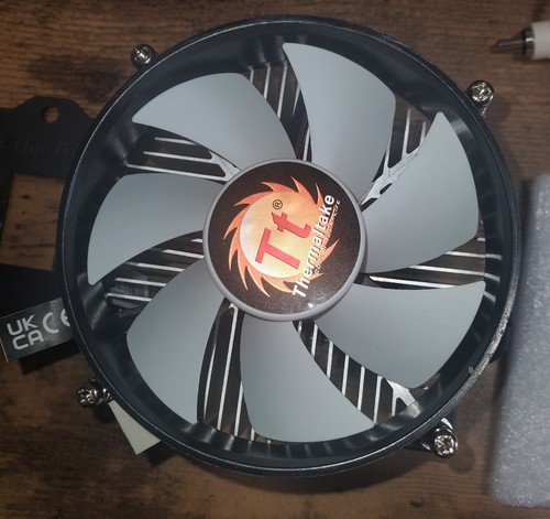 Thermaltake Gravity i2 95W Intel LGA 1156/1155/1150/1151 92mm CPU Cooler - Picture 4 of 6