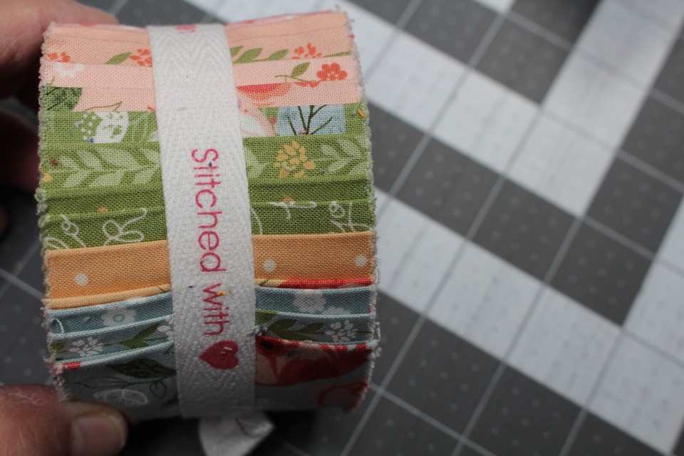 Moda Country Rose Lella Boutique (20) 2.5" jelly roll strips eBay