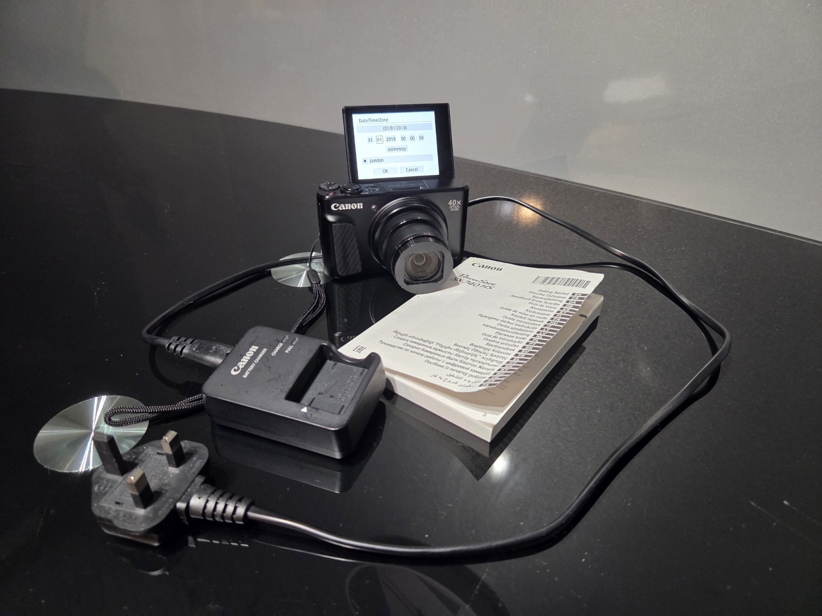 Canon PowerShot SX740 HS 20.3MP Digital Camera - Black