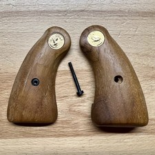 Colt Factory Grips W Screw D Frame Detective Special Diamondback Cobra Agent