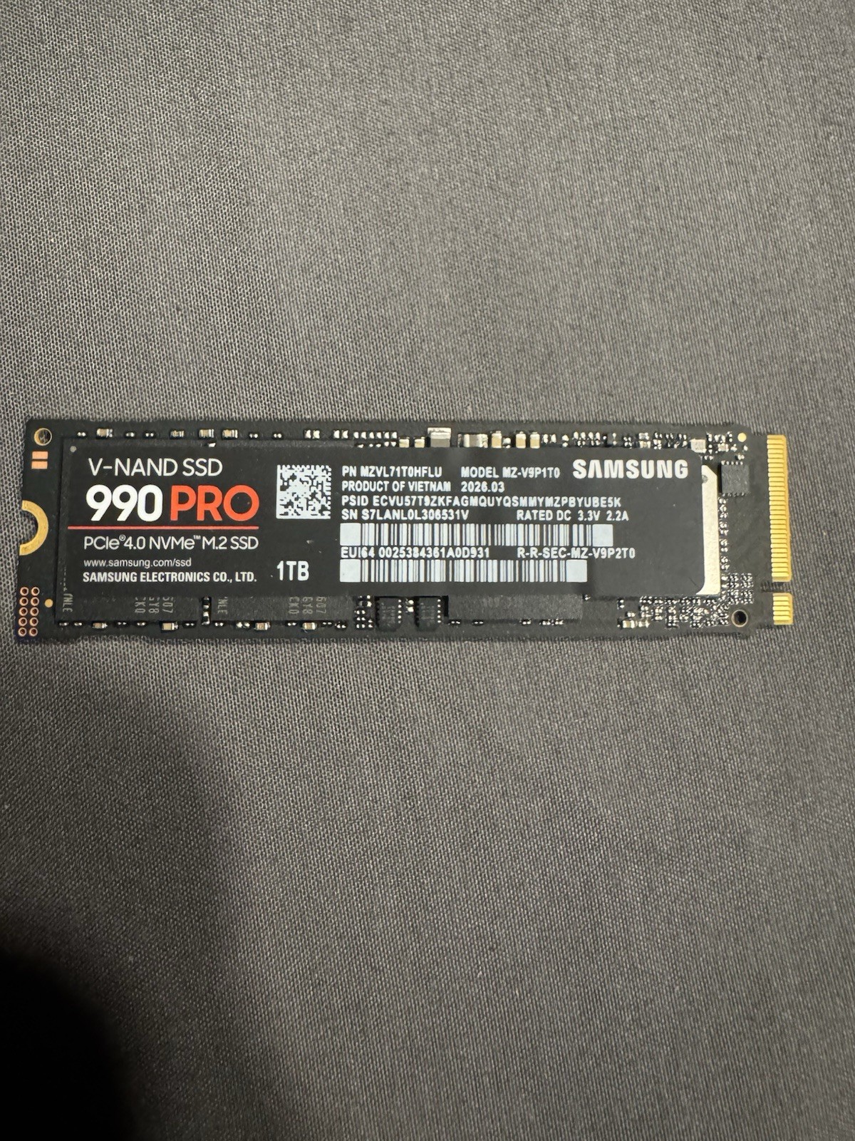 Samsung 990 PRO 1TB NVMe PCIe 4.0 M.2 2280 Internal SSD